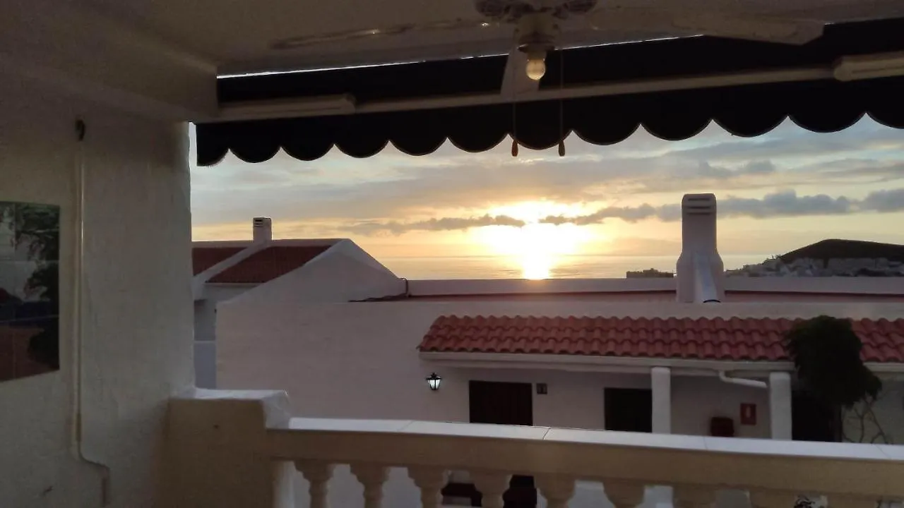 Santiago Beach, Los Cristianos Apartment With Air Conditioning  Los Cristianos (Tenerife)