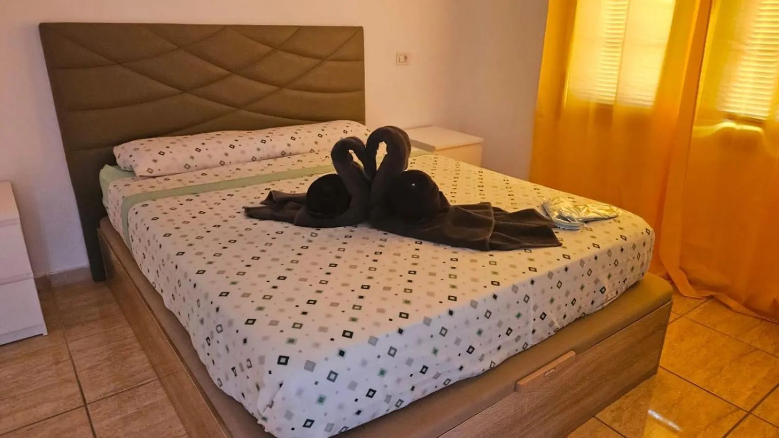 Santiago Beach, Los Cristianos Apartment With Air Conditioning  Los Cristianos (Tenerife)